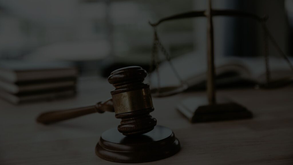✅ افترا، نشر اکاذیب و تهمت در قانون چه تفاوتی دارند؟